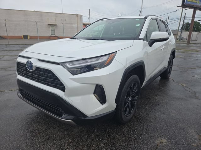 Used 2024 Toyota RAV4 SE AWD/4WD image 1
