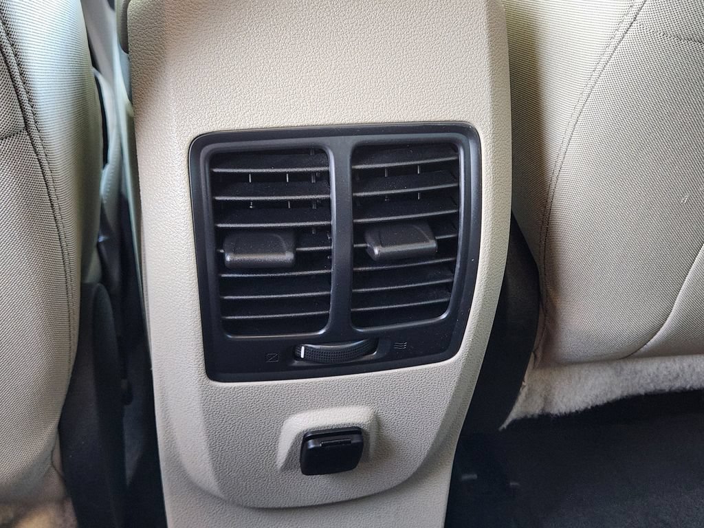 Used 2019 Ford Escape SE AWD/4WD image 18