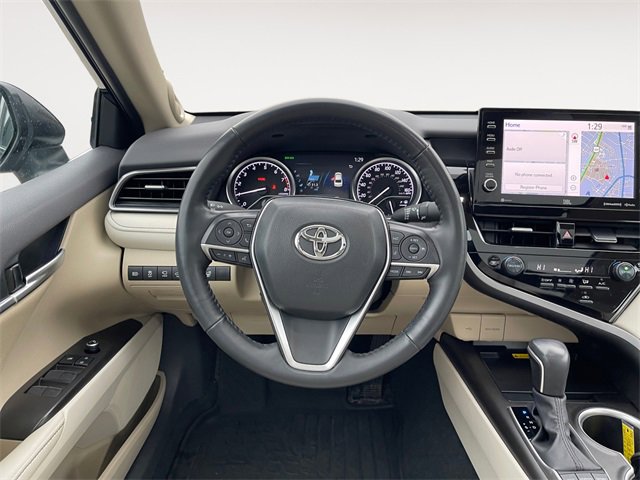 Used 2024 Toyota Camry XLE w/ Navigation Package image 12
