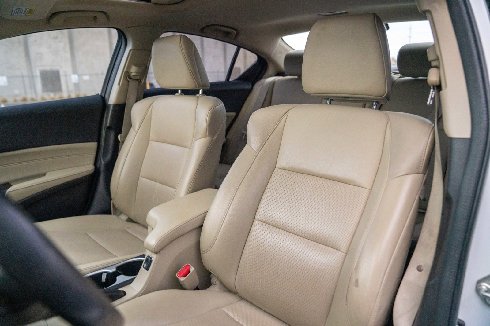 Used 2016 Acura ILX w/ Premium Package image 5