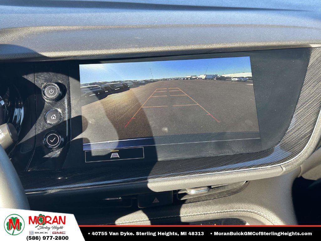 Certified 2022 Buick Envision Preferred FWD image 24