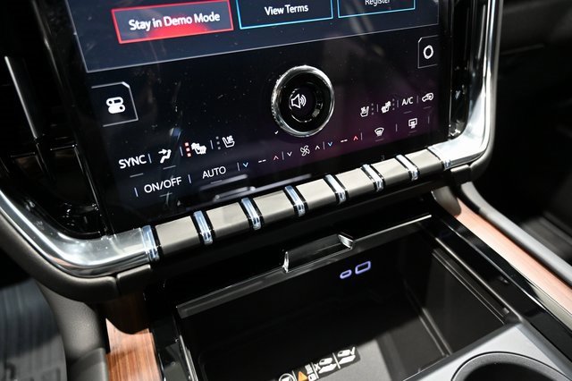 New 2026 GMC Yukon XL Denali image 18