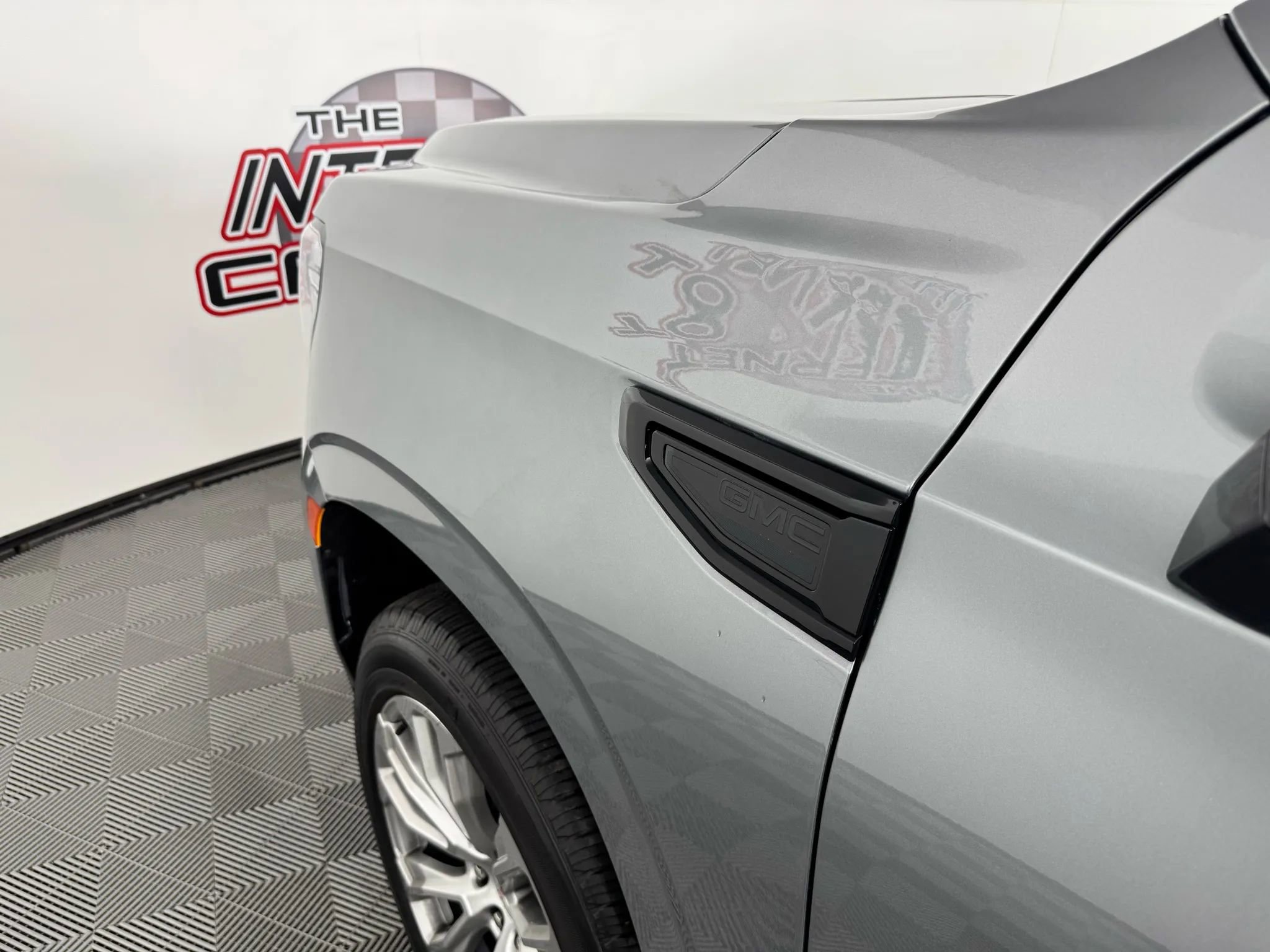 Used 2023 GMC Yukon XL Denali image 28