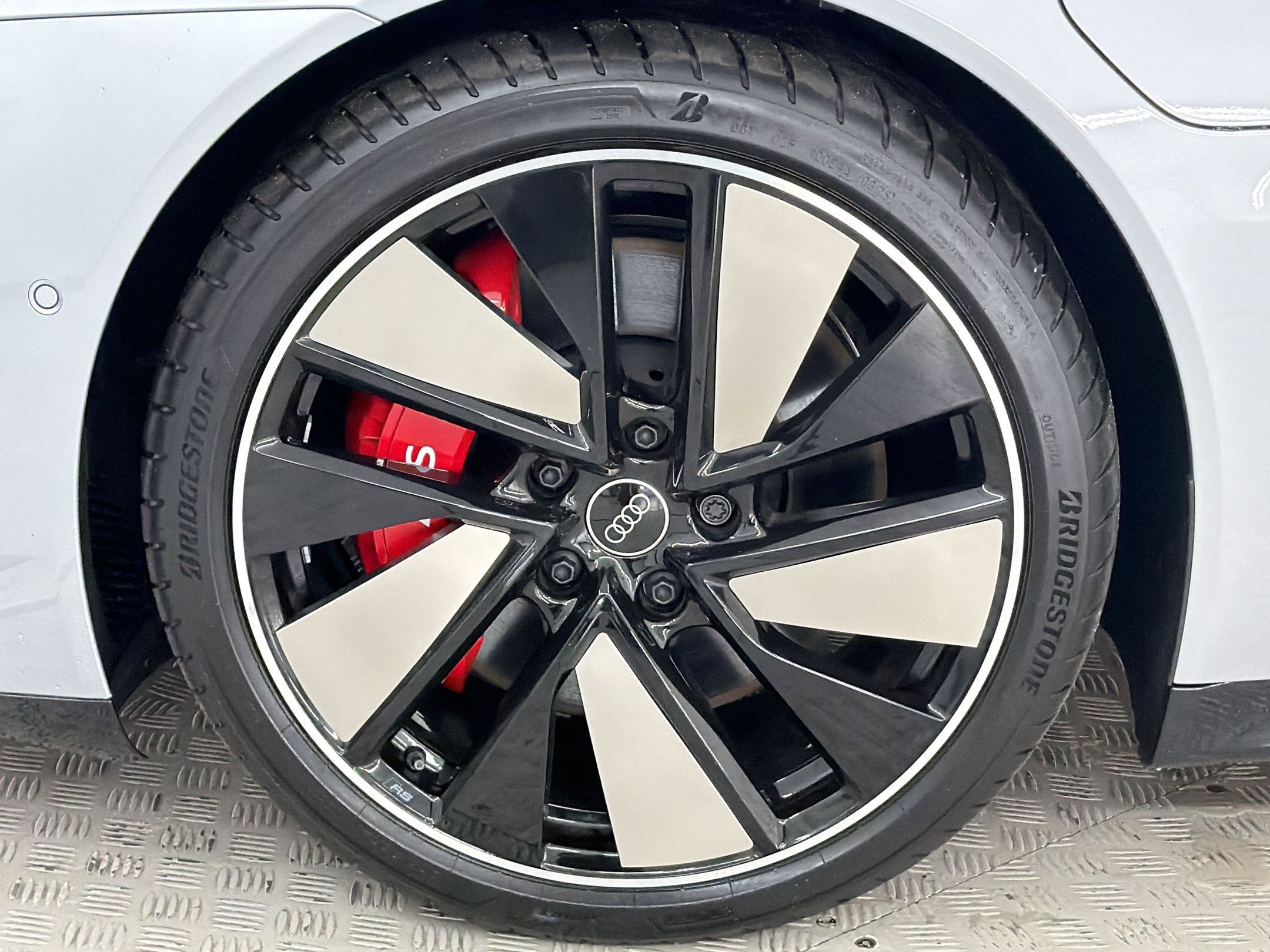 New 2025 Audi S e-tron GT Premium Plus AWD/4WD image 10