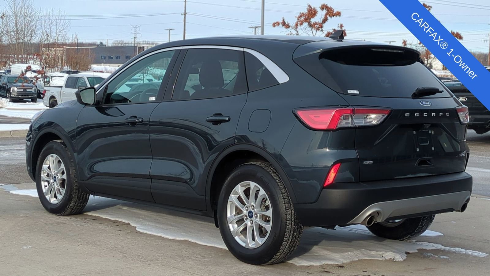 Used 2022 Ford Escape SE w/ Convenience Package image 3