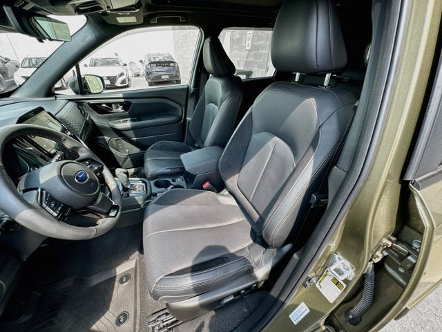 Used 2025 Subaru Forester Touring AWD/4WD image 18