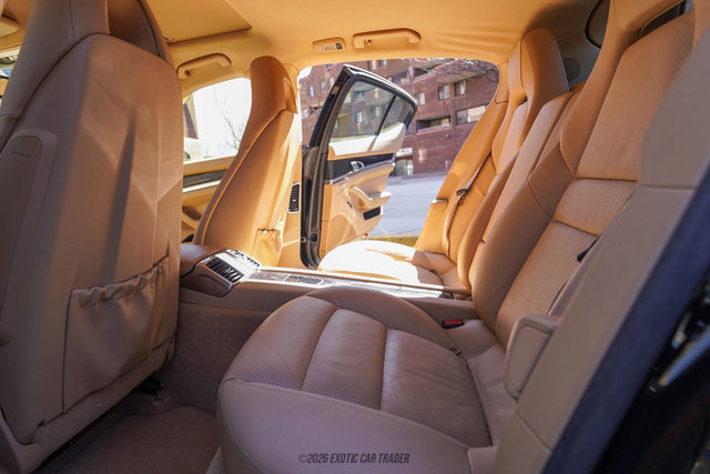 Used 2012 Porsche Panamera image 65