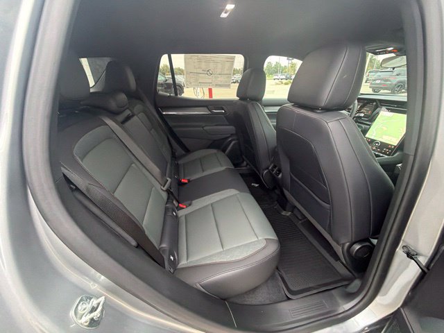 New 2027 GMC Terrain AT4 w/ LPO, Black Badging Package AWD/4WD image 21