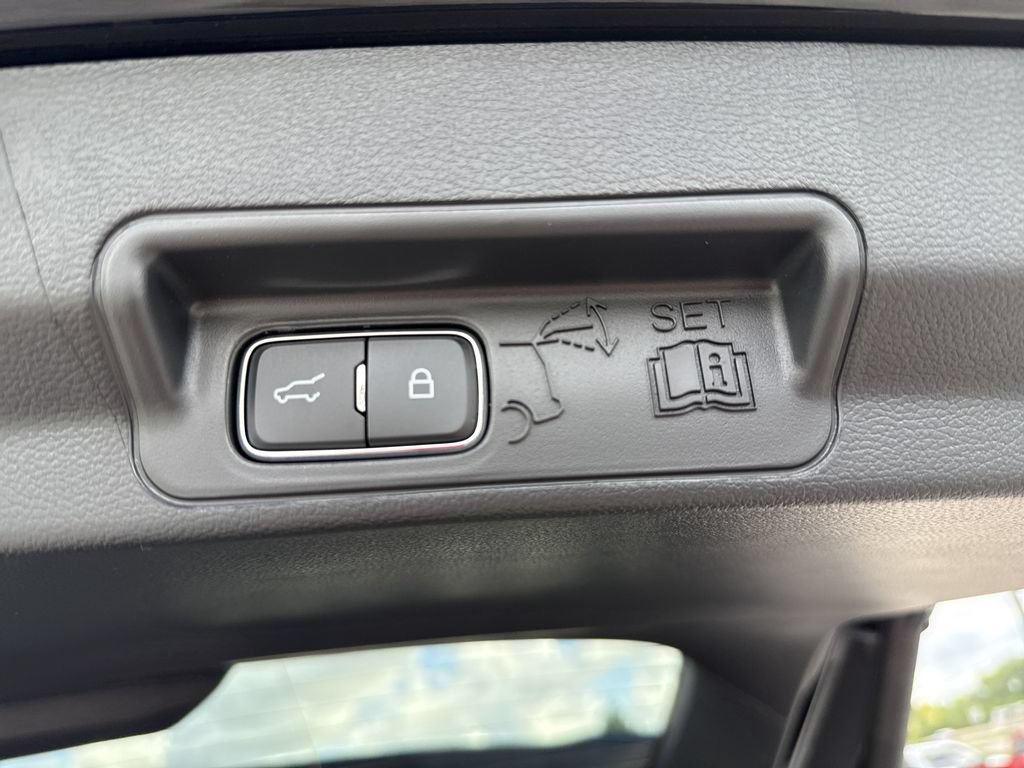 New 2026 Ford Explorer ST w/ Sun And Sound Package AWD/4WD image 30