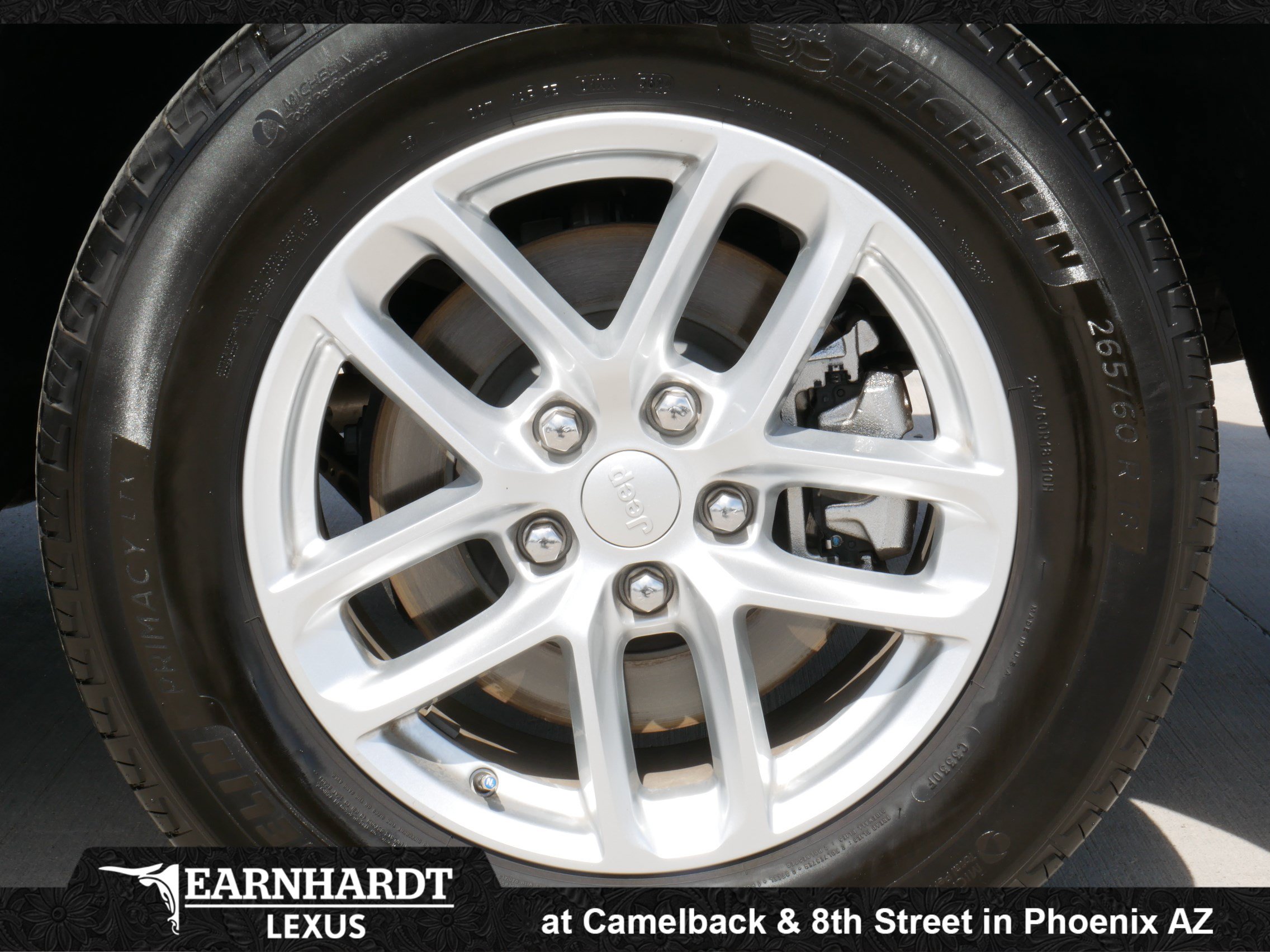 Used 2025 Jeep Grand Cherokee L Laredo RWD image 17