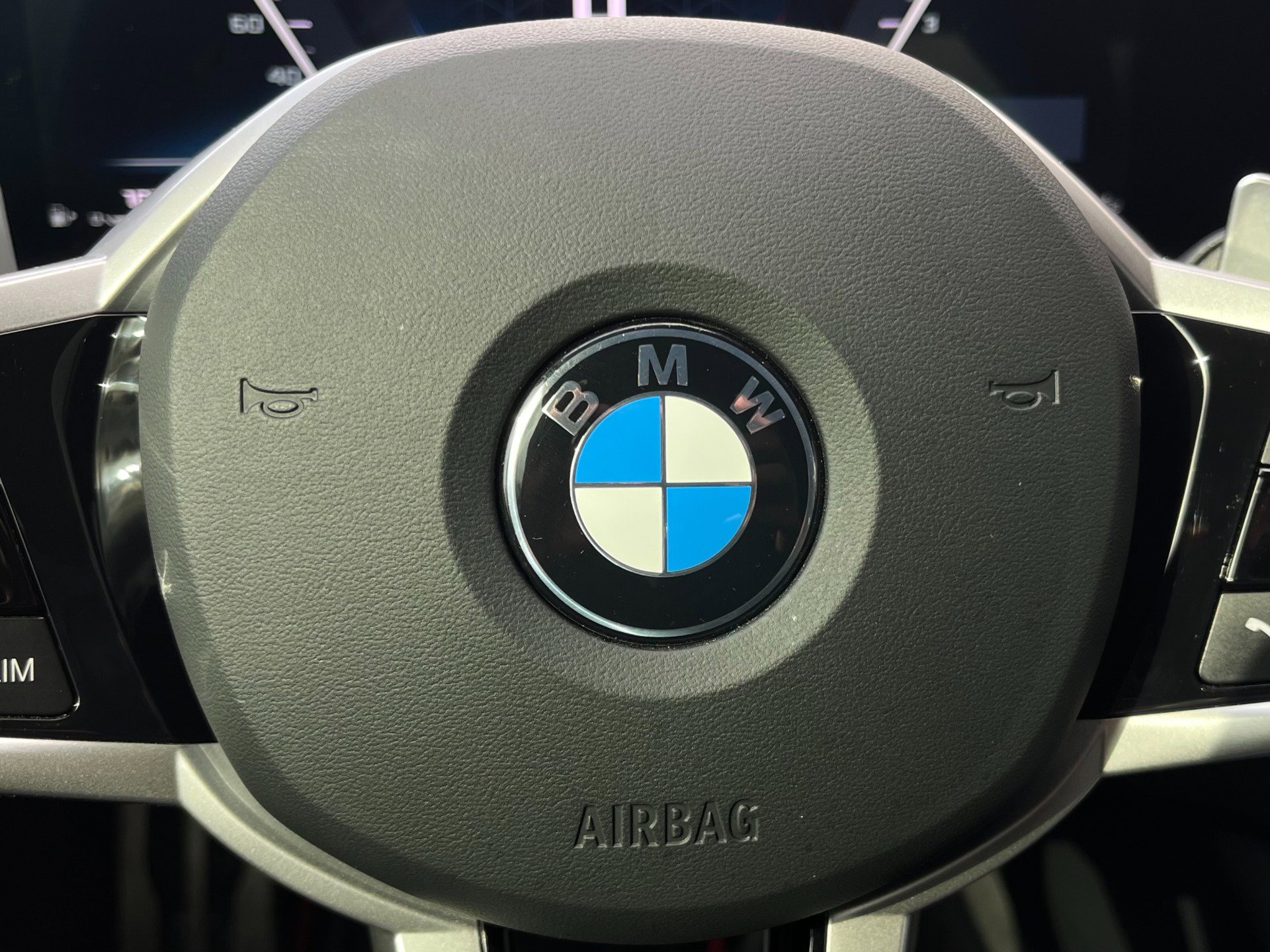 Used 2025 BMW 440i xDrive Convertible w/ Premium Package image 57