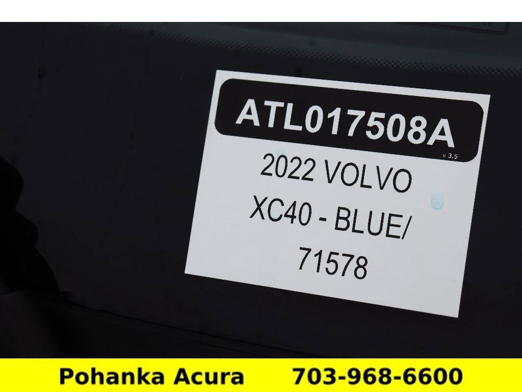 Used 2022 Volvo XC40 T5 R-Design w/ Advanced Package image 38
