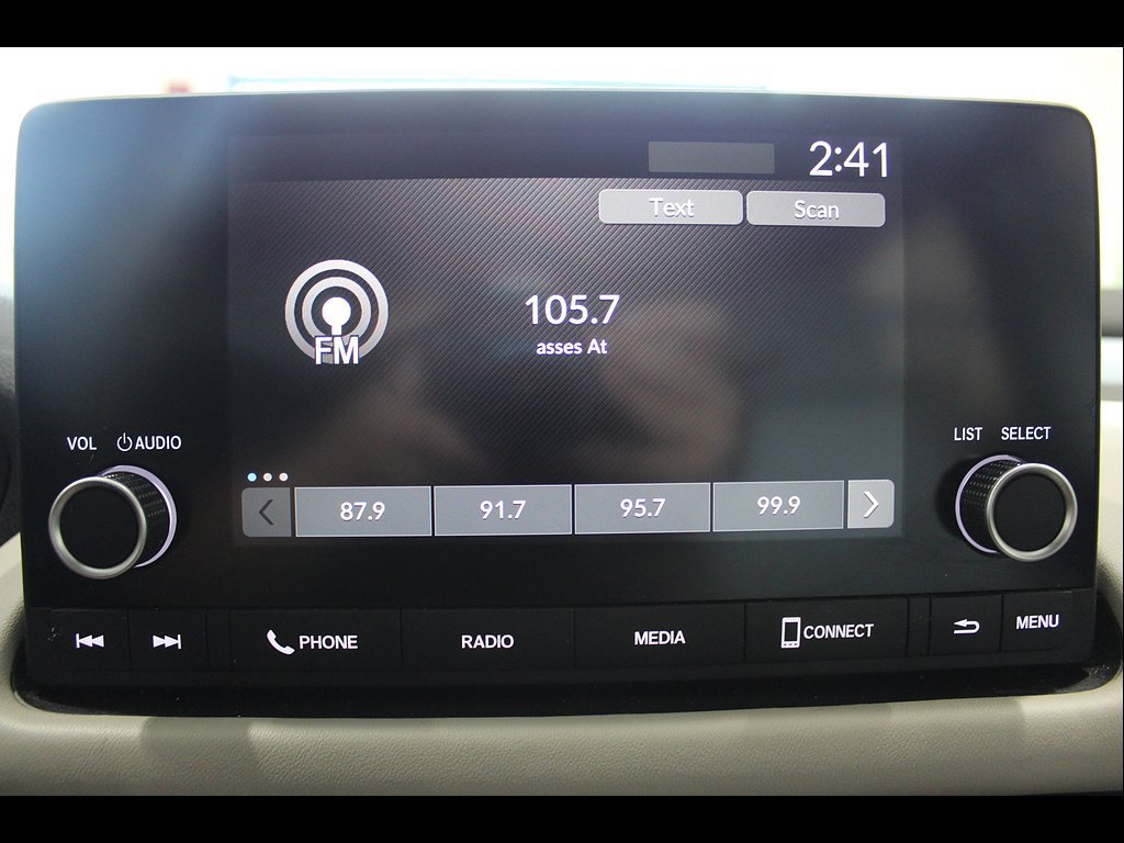 Certified 2023 Honda HR-V LX image 28