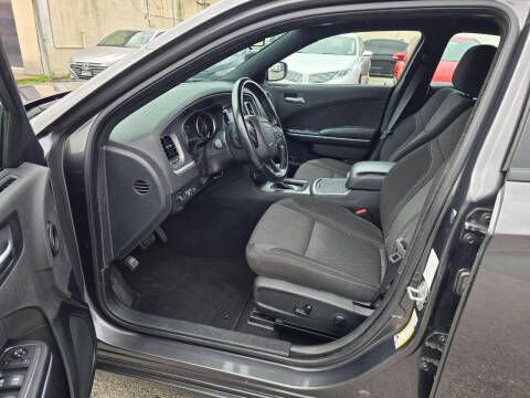 Used 2022 Dodge Charger SXT image 9