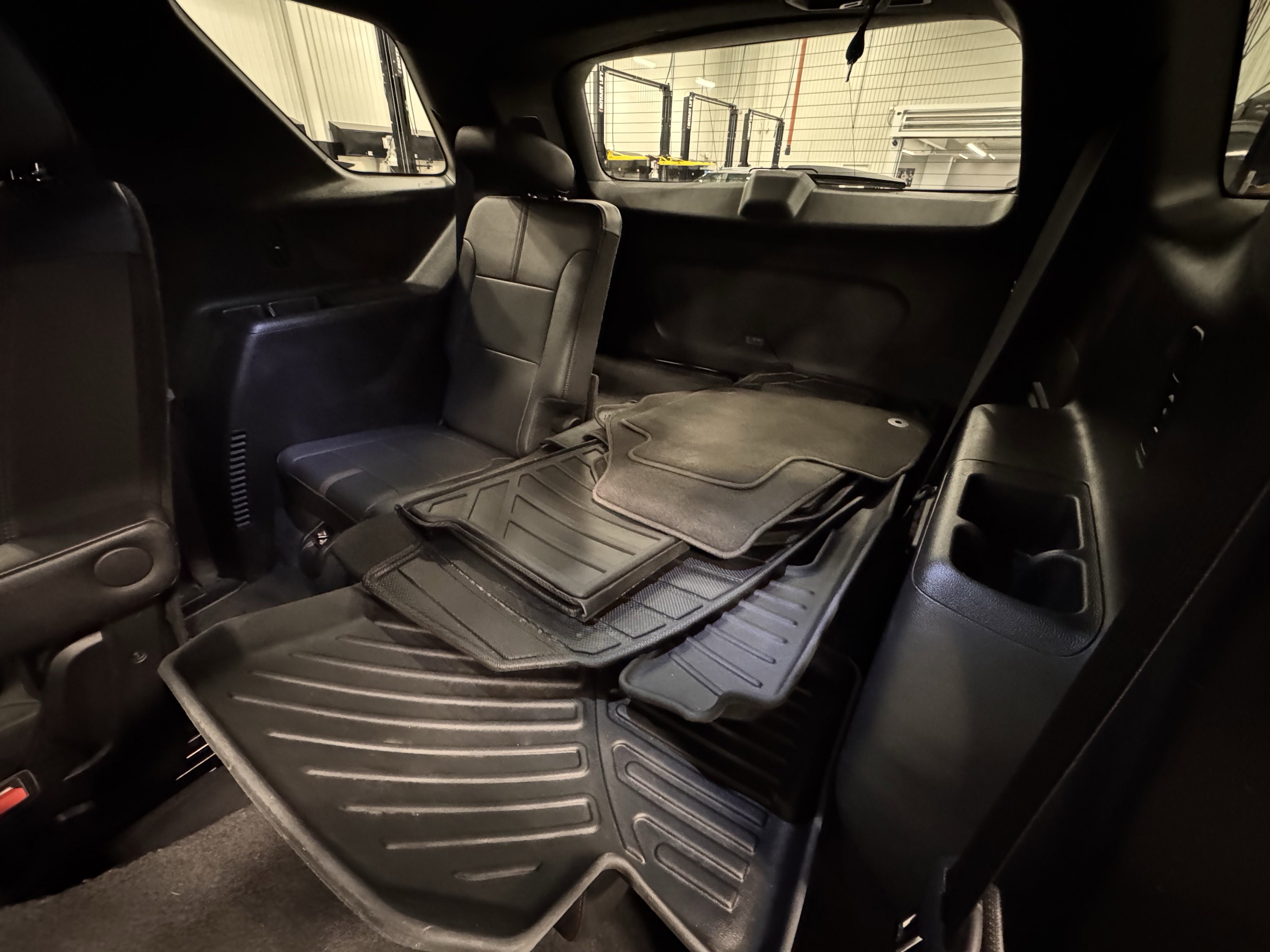 Used 2022 Chevrolet Traverse RS image 20