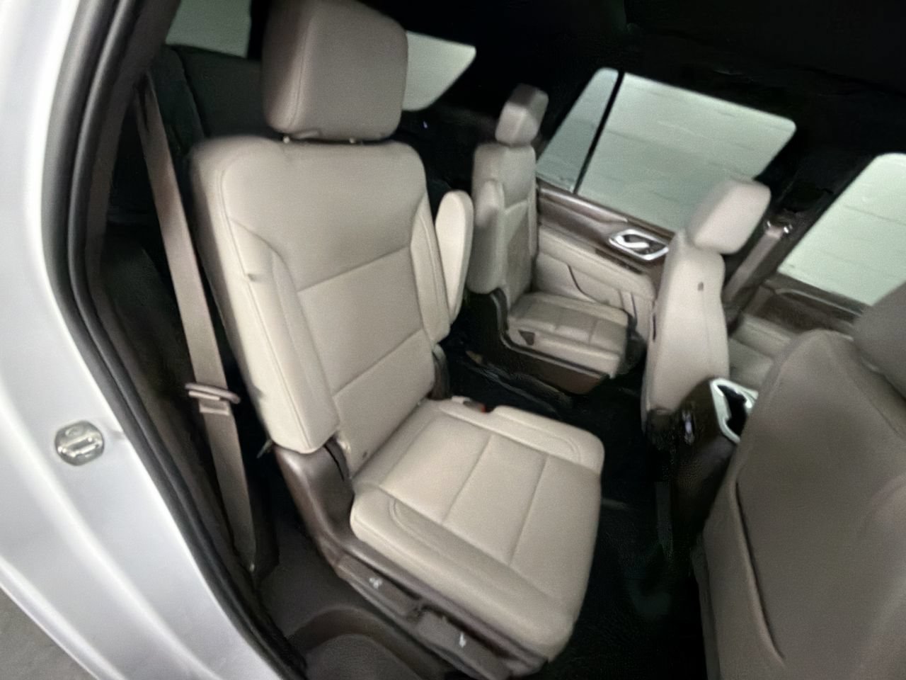 Used 2021 Chevrolet Tahoe Z71 AWD/4WD image 28