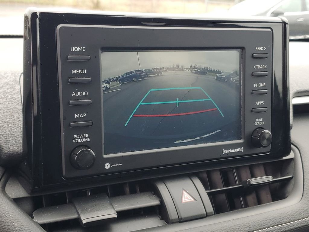 Used 2022 Toyota RAV4 LE image 15