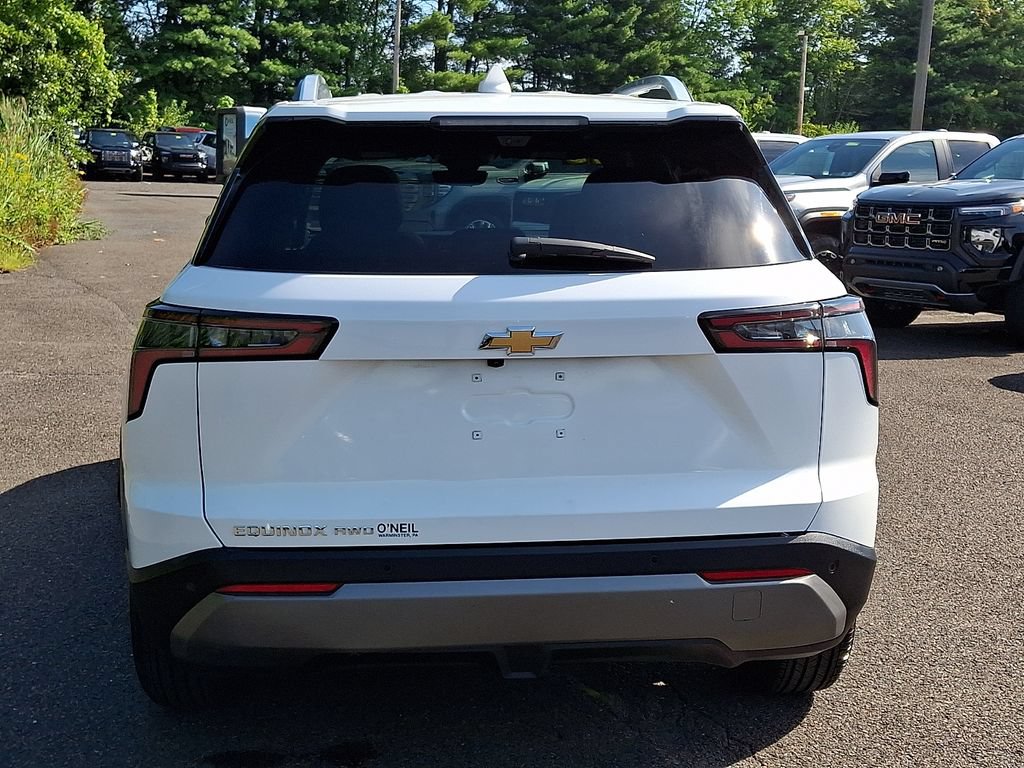 Used 2025 Chevrolet Equinox LT w/ Safety and Technology Package AWD/4WD image 5