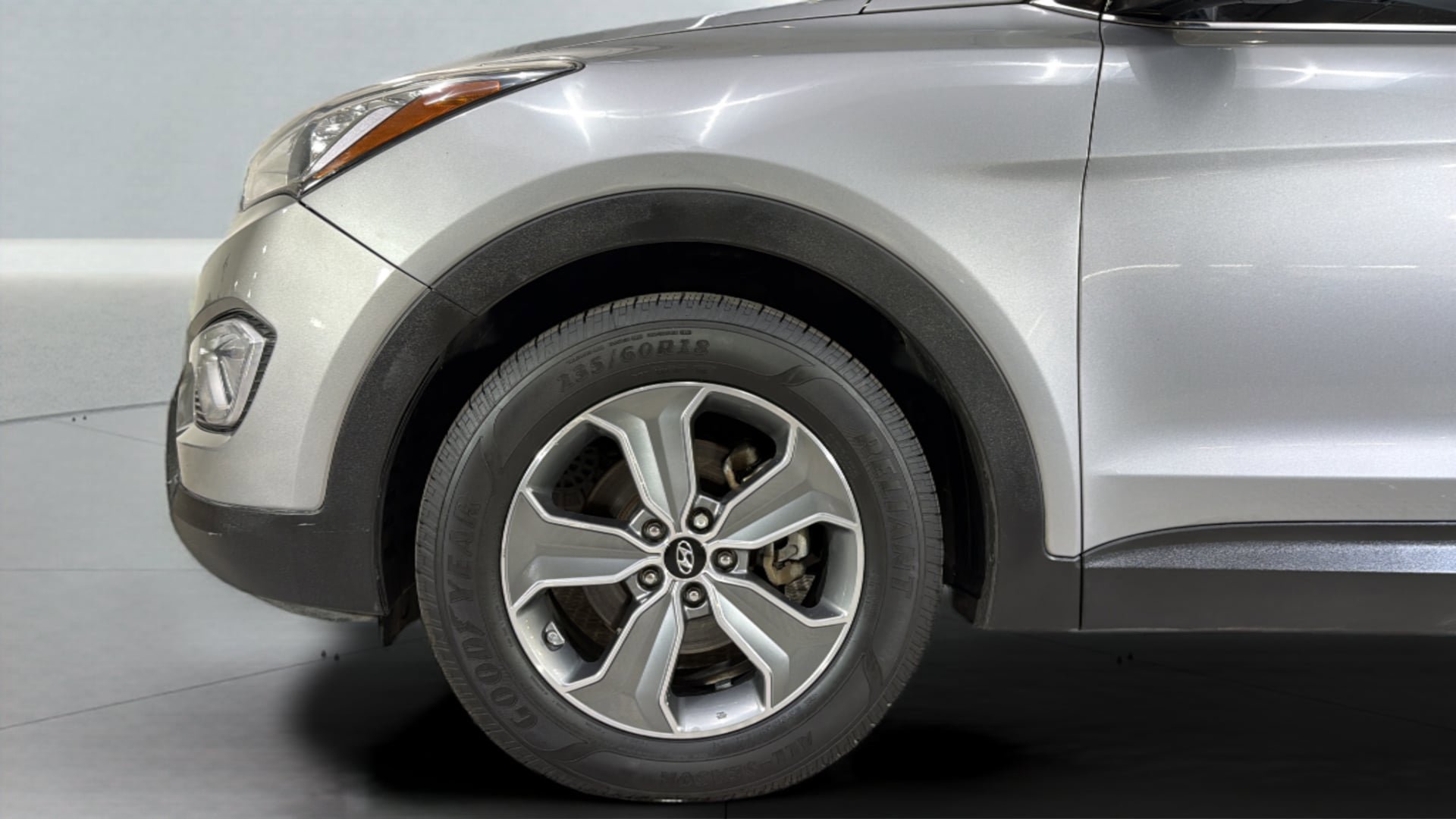 Used 2016 Hyundai Santa Fe SE AWD/4WD image 36