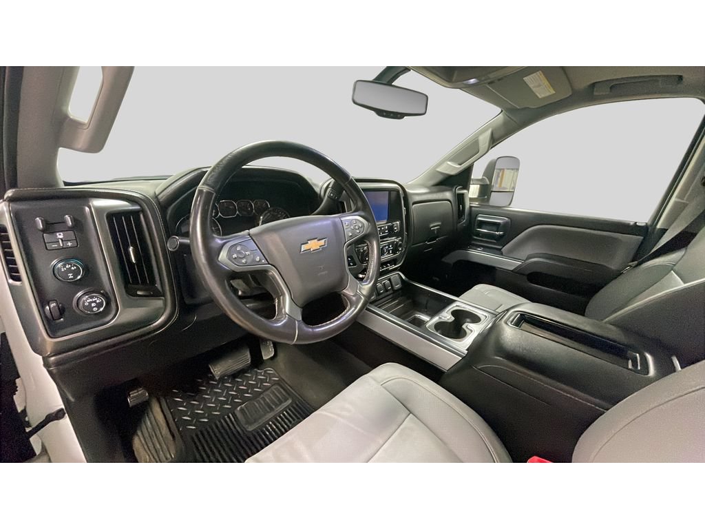 Used 2015 Chevrolet Silverado 2500 LTZ w/ Duramax Plus Package AWD/4WD image 10
