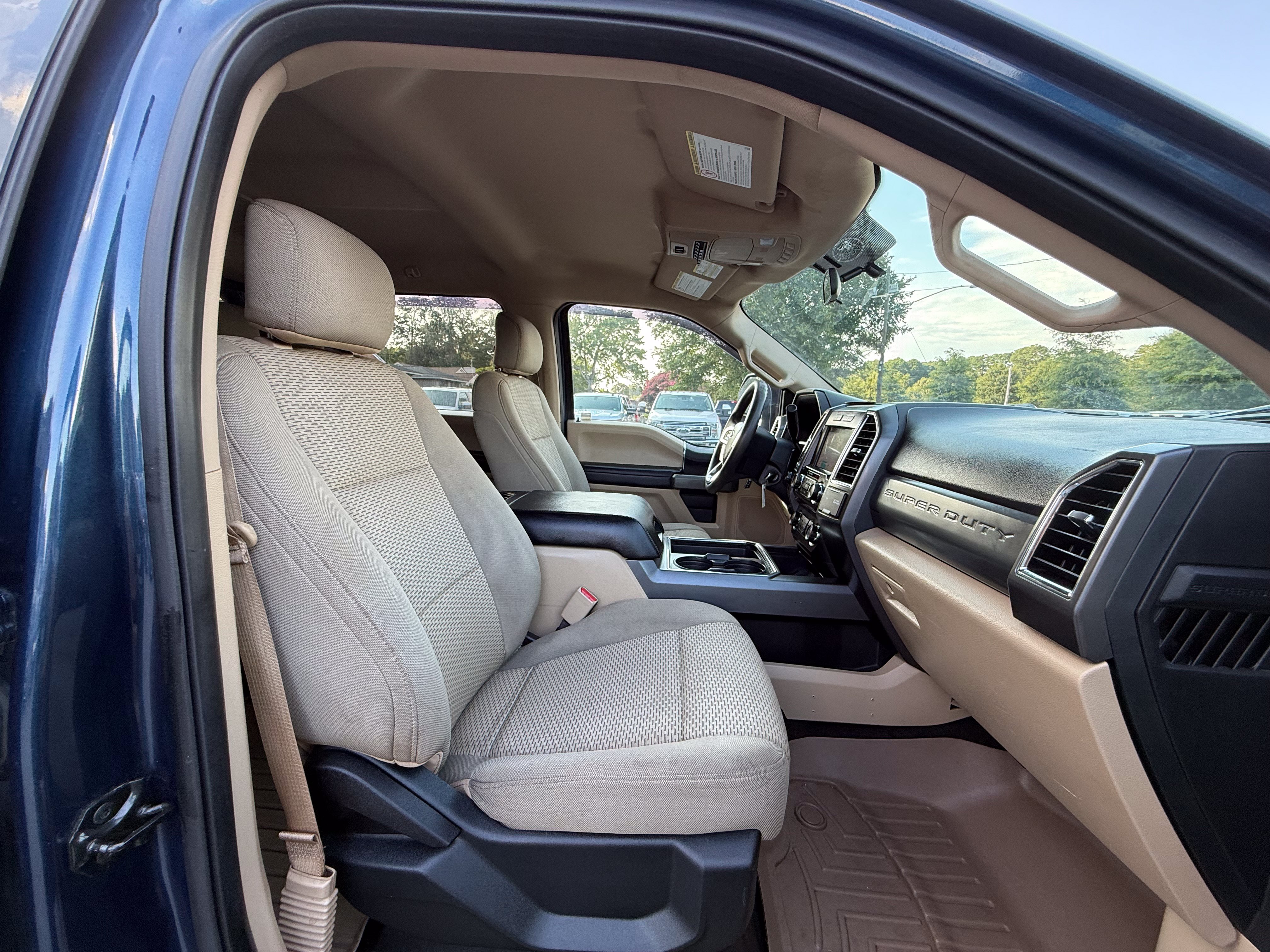 Used 2017 Ford F250 XLT w/ XLT Value Package AWD/4WD image 18