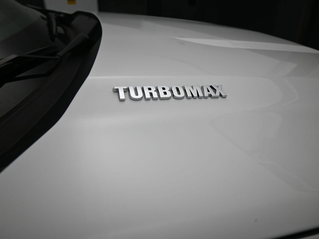 Used 2025 Chevrolet Silverado 1500 Custom image 48