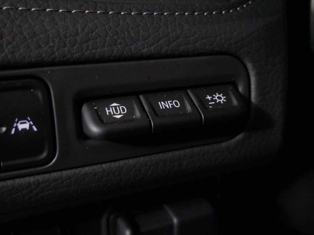 Used 2024 GMC Yukon XL Denali w/ Denali Reserve Package image 19