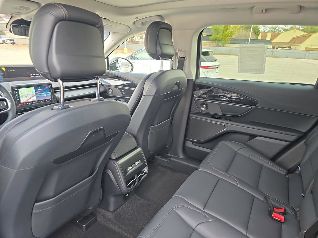 New 2026 Lincoln Nautilus Premier w/ Equipment Group 102A AWD/4WD image 9