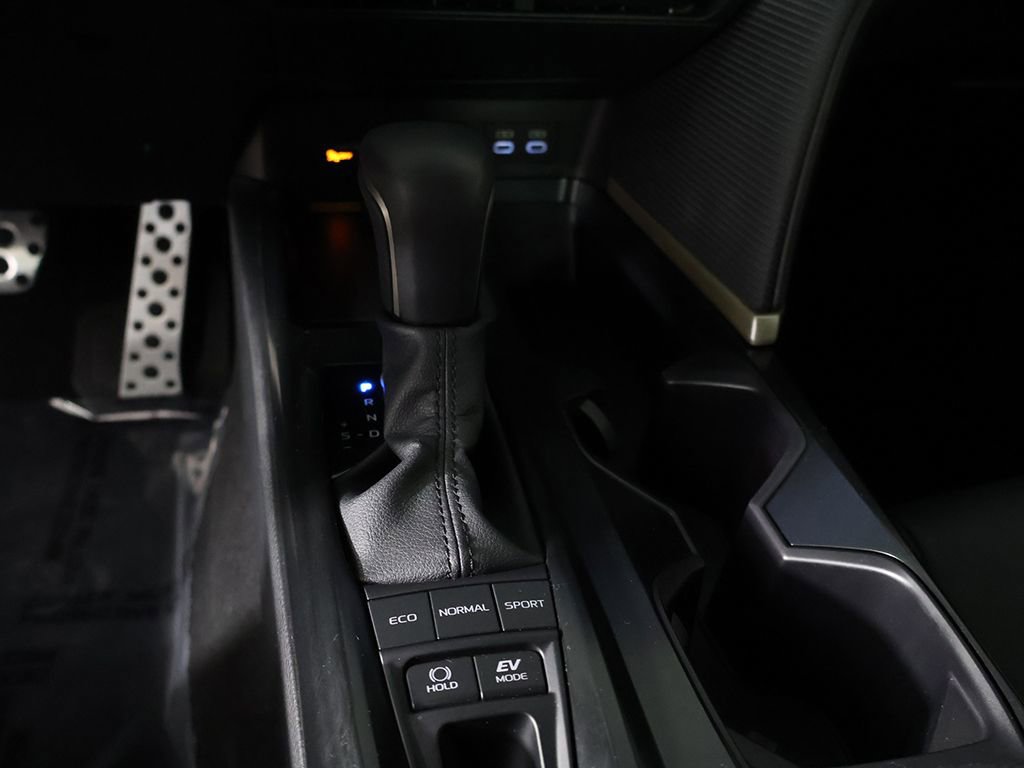 Used 2025 Toyota Camry SE FWD image 46