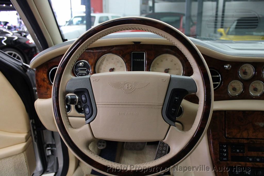 Used 2004 Bentley Arnage T image 25