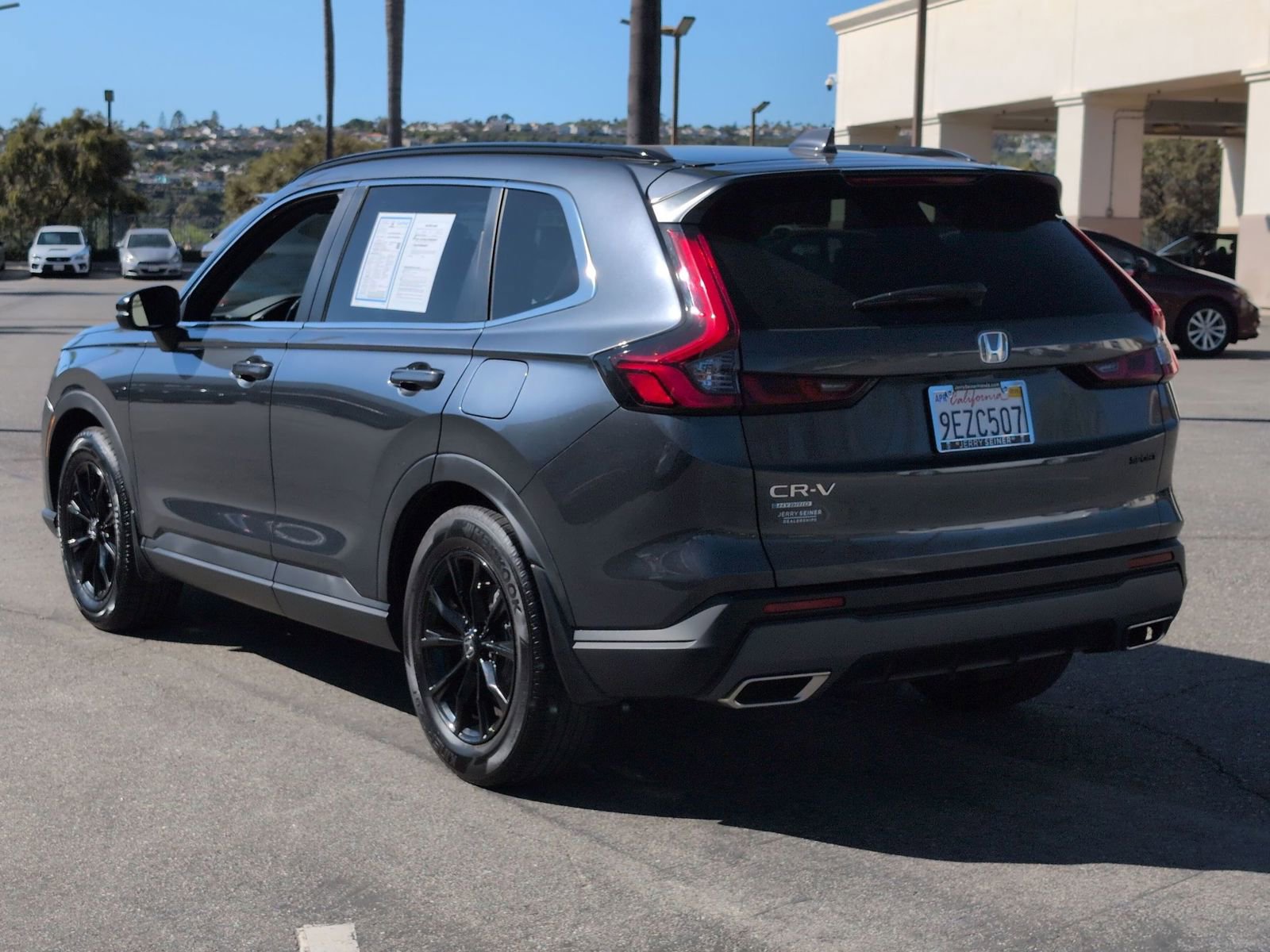 Used 2023 Honda CR-V Sport image 3