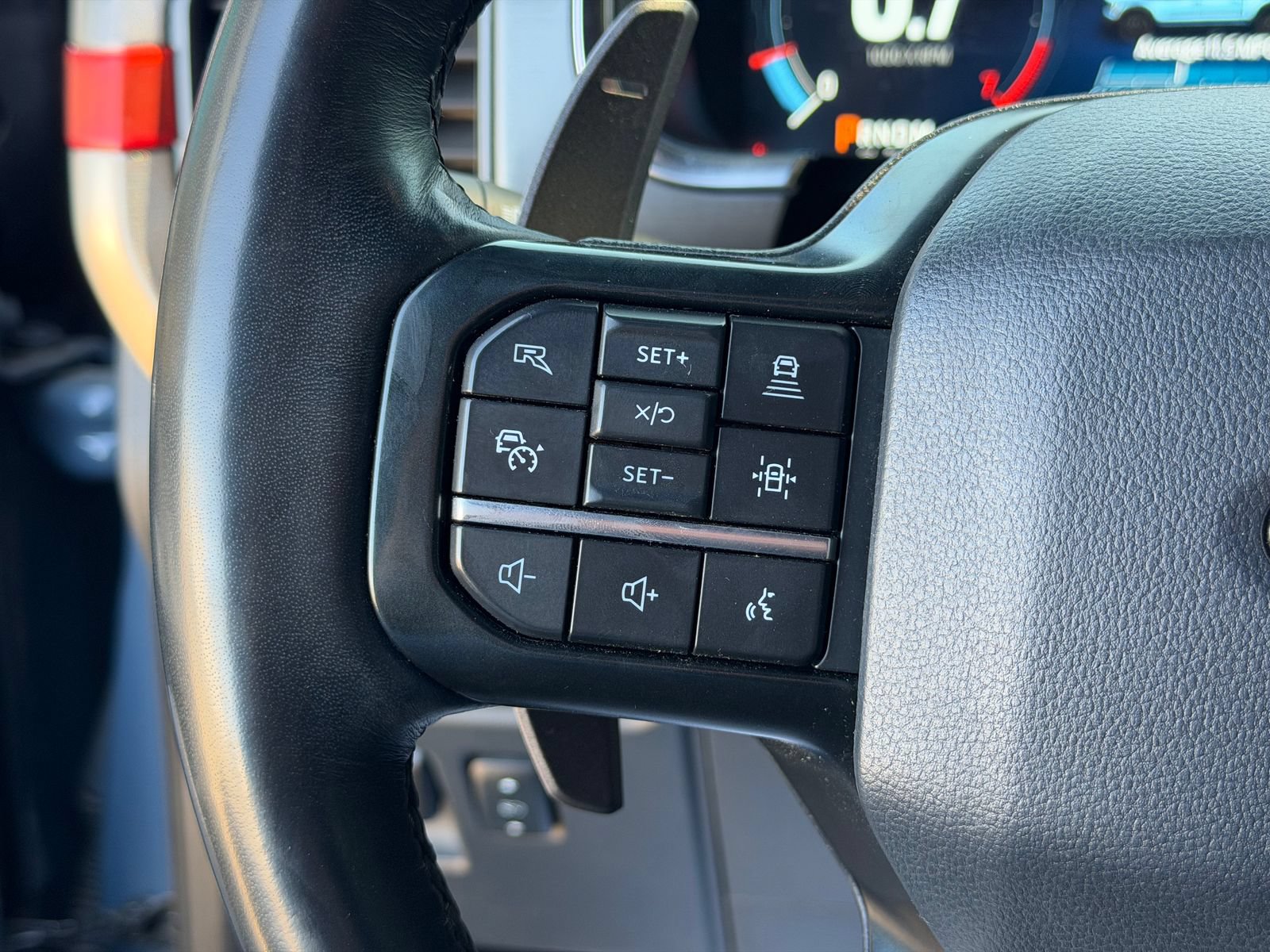 Used 2023 Ford F150 Raptor AWD/4WD image 32