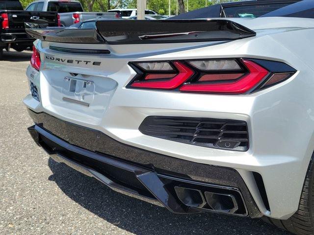 New 2026 Chevrolet Corvette E-Ray w/ ZER Performance Package AWD/4WD image 10