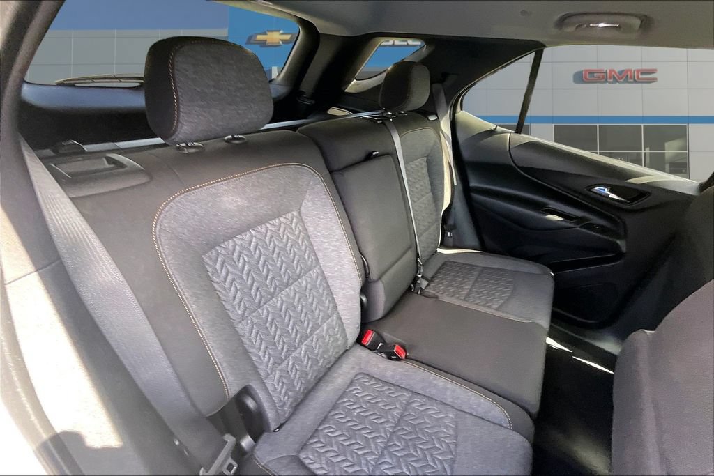Used 2024 Chevrolet Equinox LT w/ Driver Convenience Package AWD/4WD image 25