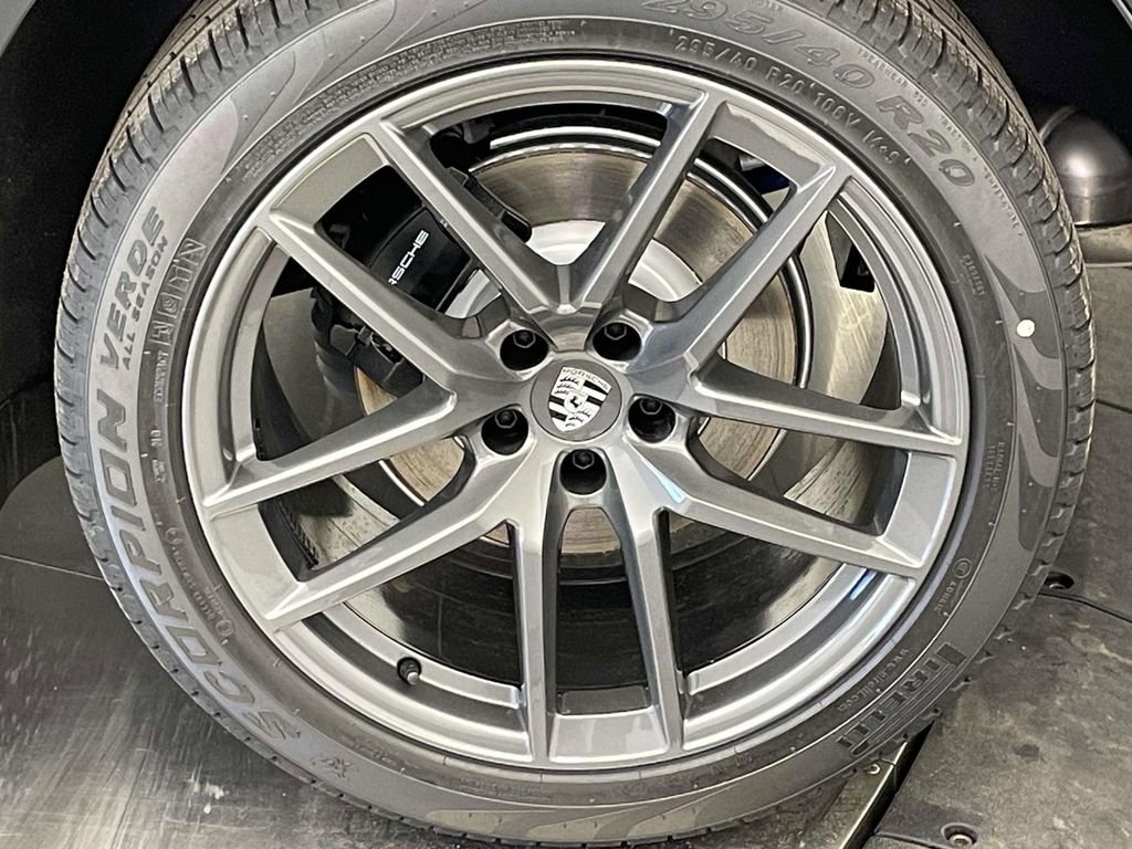 New 2026 Porsche Macan Turbo image 12