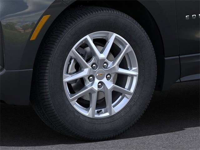 New 2023 Chevrolet Equinox LT w/ Driver Convenience Package AWD/4WD image 9