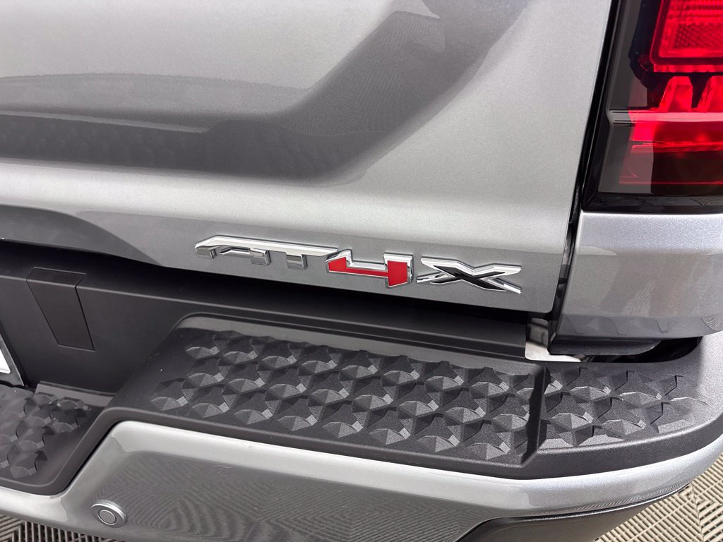 Certified 2026 GMC Canyon AT4X AWD/4WD image 4