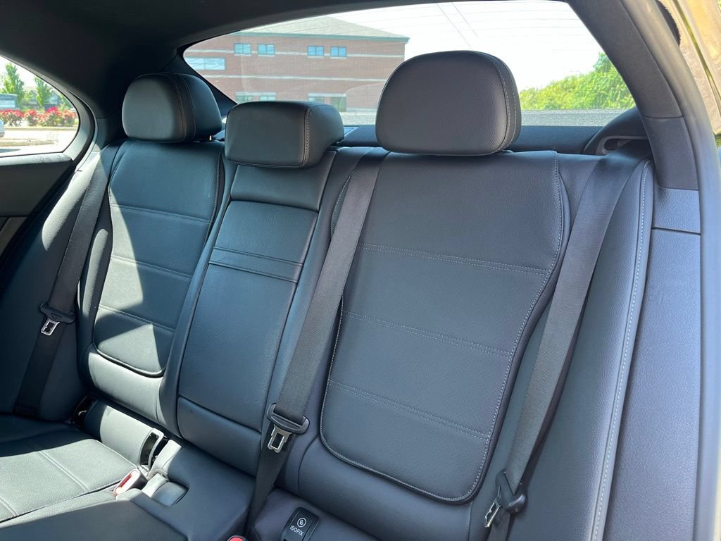 Used 2025 Mercedes-Benz C 300 4MATIC Sedan image 21