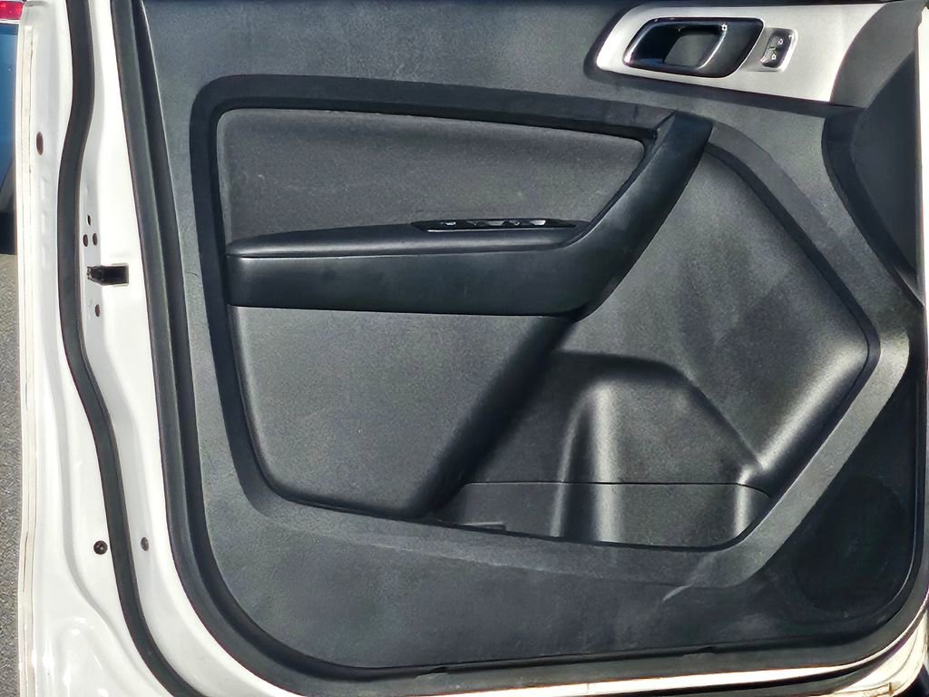 Certified 2020 Ford Ranger XLT w/ Equipment Group 301A Mid image 30