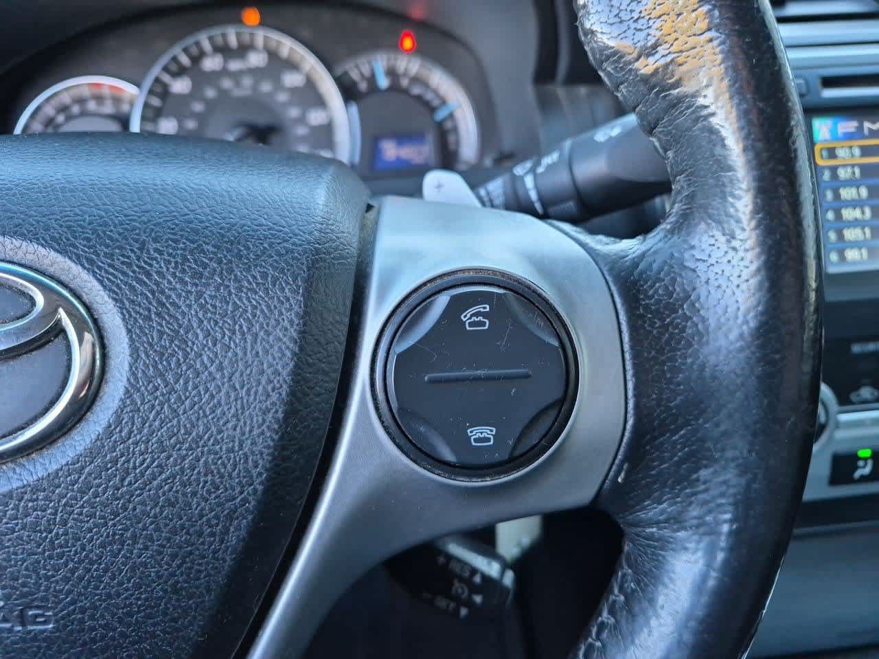 Used 2013 Toyota Camry SE FWD image 24