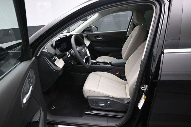 Used 2026 Audi Q3 quattro 2.0T w/ Driver Assistance Package AWD/4WD image 9