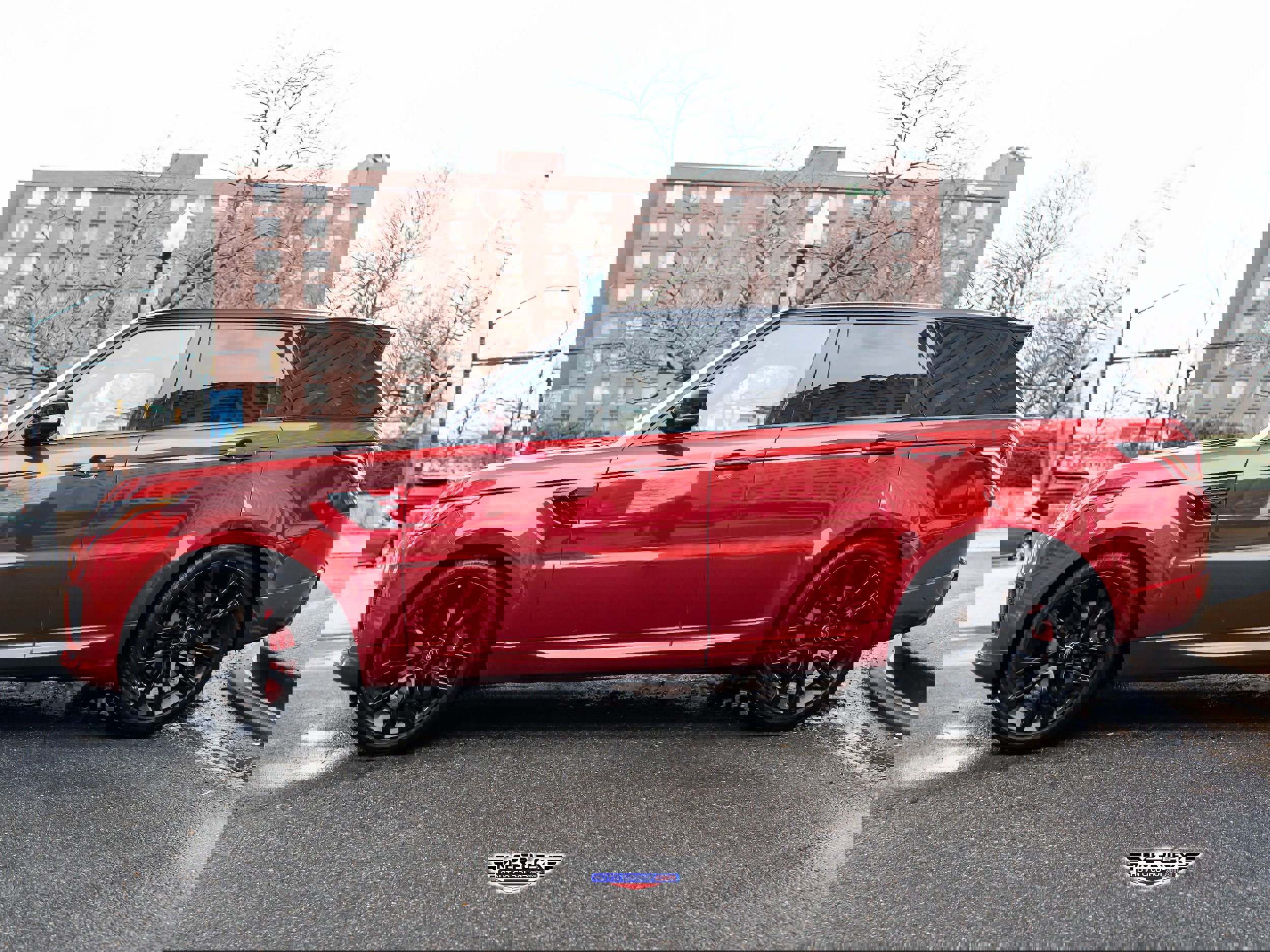 Used 2021 Land Rover Range Rover Sport HST image 3