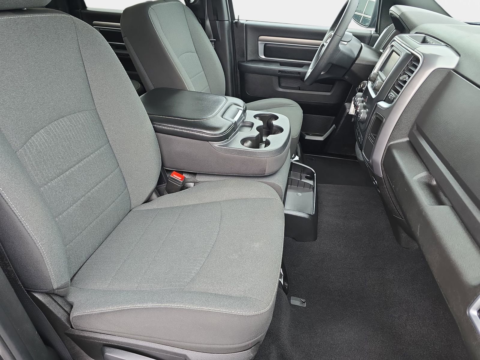 Used 2024 RAM 1500 Classic Warlock image 10