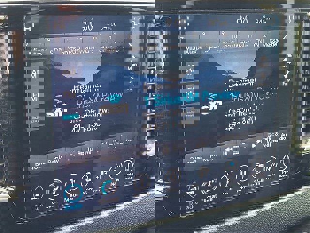 Used 2019 Chrysler Pacifica Touring-L w/ Advanced Safetytec Group image 24