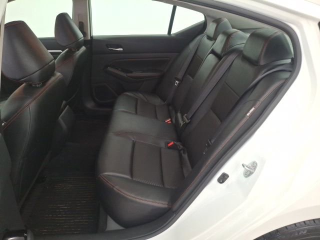 Used 2024 Nissan Altima 2.5 SR image 24