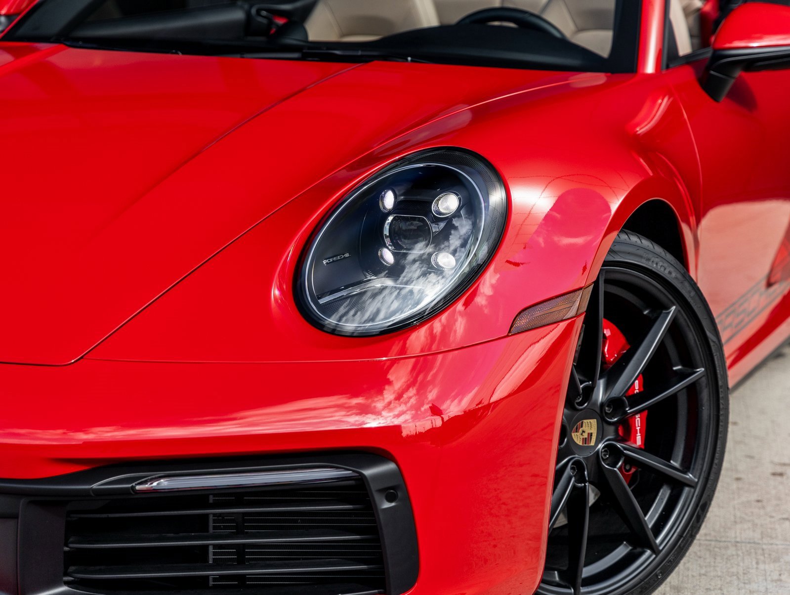 Used 2024 Porsche 911 Carrera S image 17