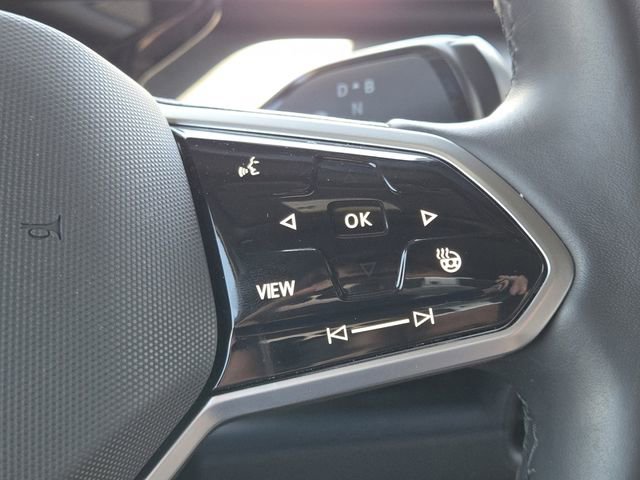 Used 2025 Volkswagen ID. Buzz Pro S RWD image 13