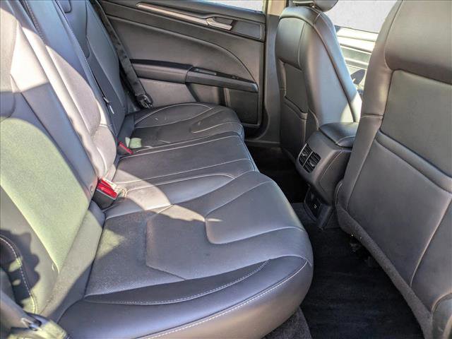 Used 2017 Ford Fusion Titanium image 27