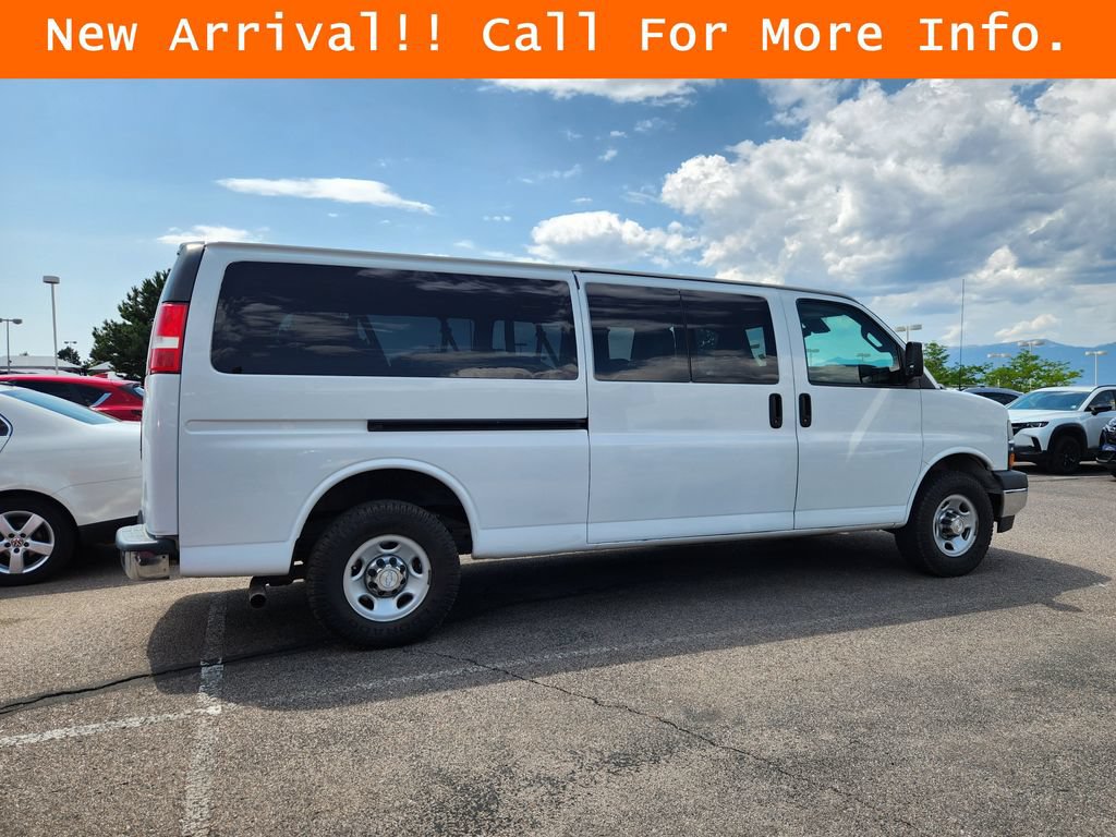 Used 2019 Chevrolet Express 3500 LT w/ LT Preferred Equipment Group RWD image 6