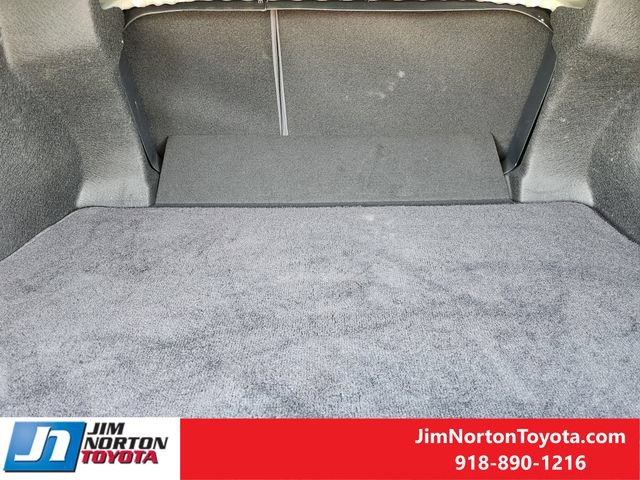 Used 2021 Toyota Camry XSE FWD image 32